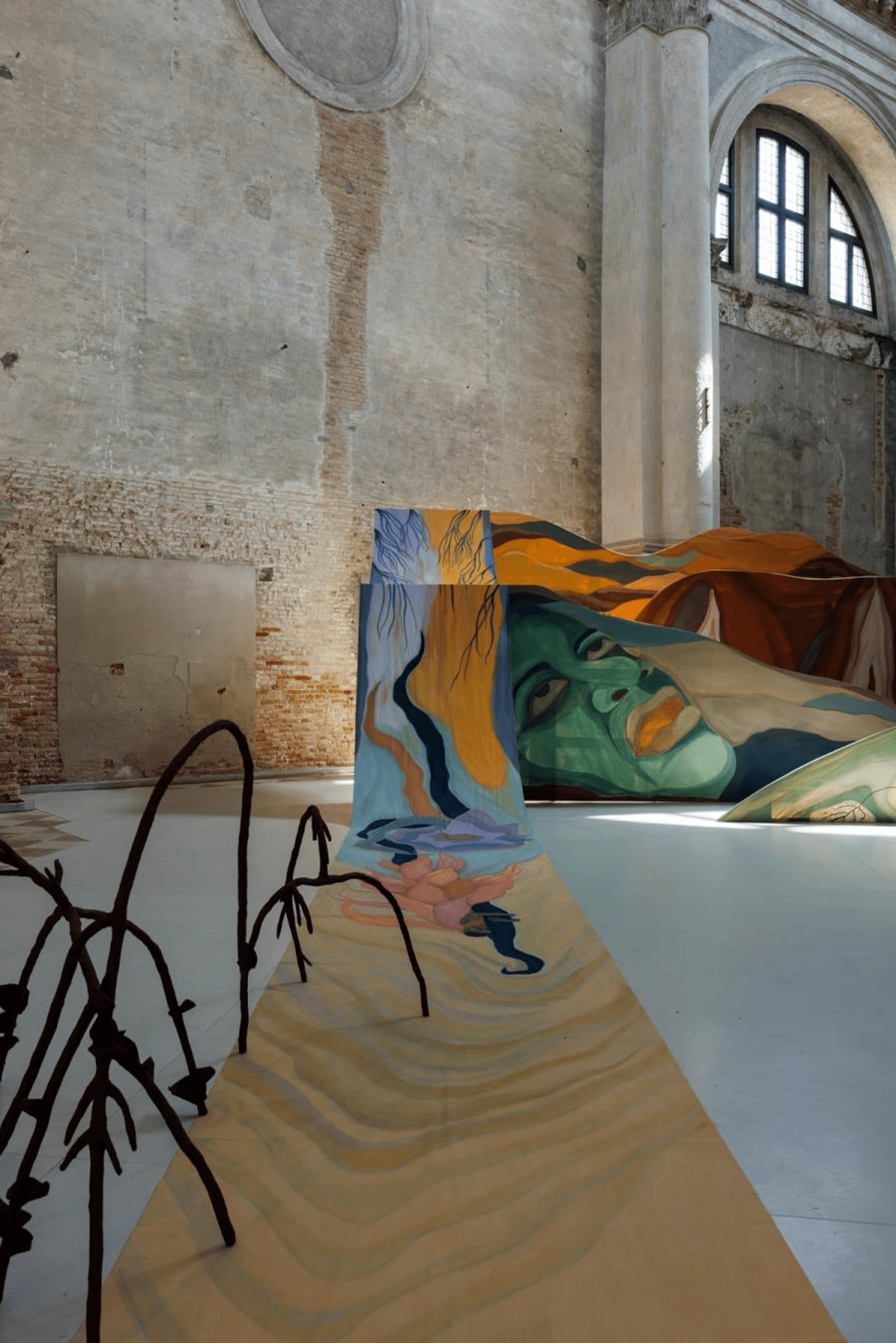 Interior view of Ocean Space with the exhibition otras montañas, las que andan sueltas bajo el agua, curated by Yina Jiménez Suriel.