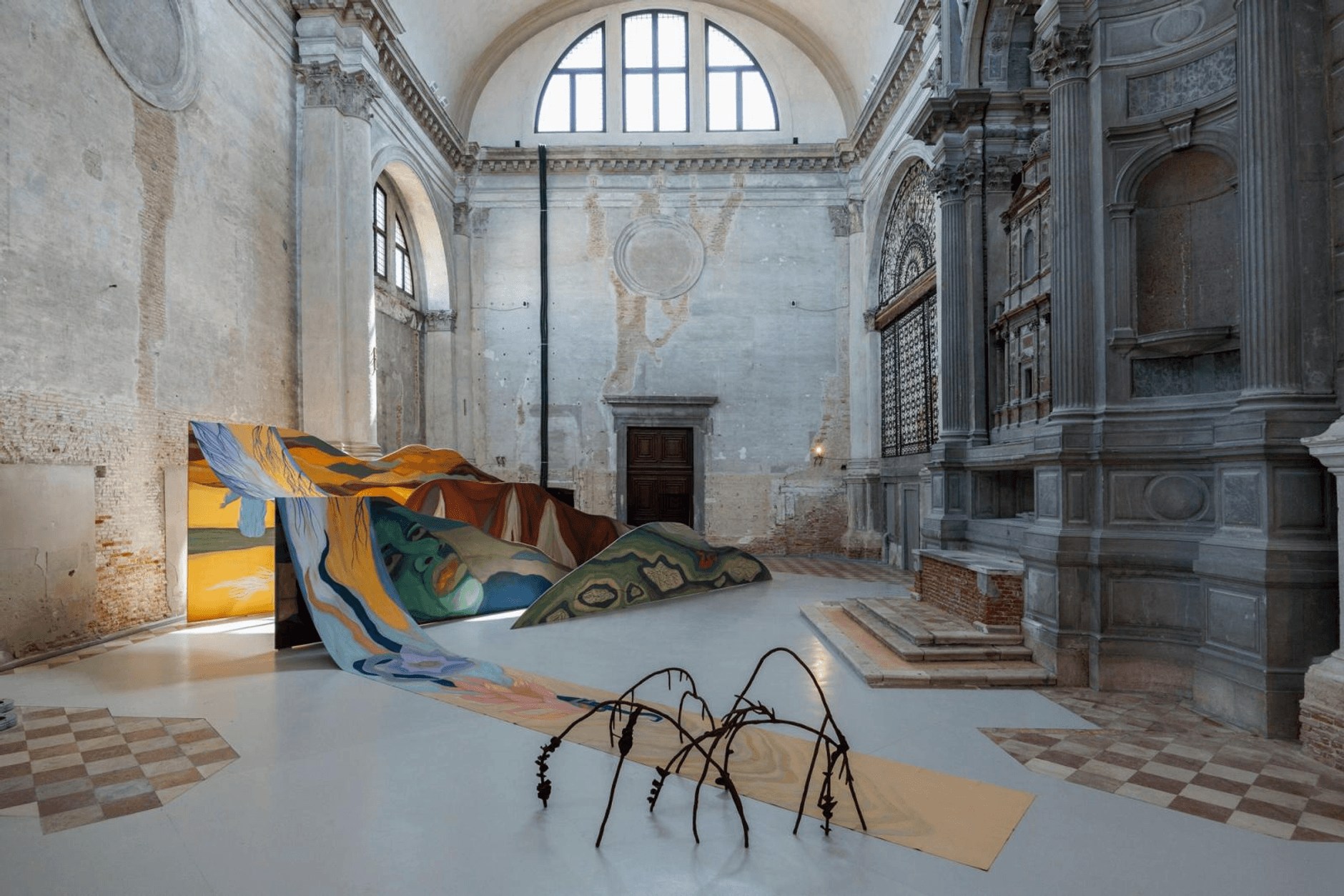 Interior view of Ocean Space with the exhibition otras montañas, las que andan sueltas bajo el agua, curated by Yina Jiménez Suriel.